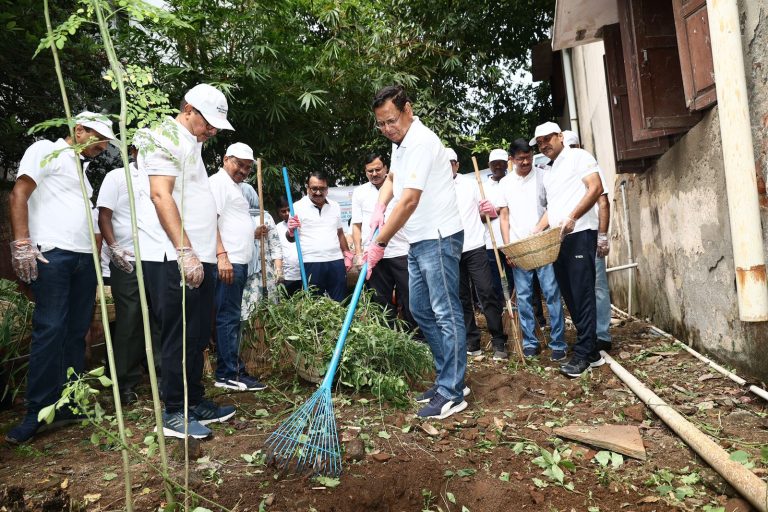 Indian Bank observes One Hour Shramdaan as part of Swachhata Hi Seva (SHS) Campaign 2023