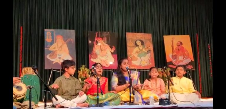 Carnatic singer Bhairavi Dandapani’s success continues! Recently Avadhut music academy students performed for Mothers day, fathers day.