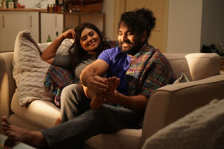 ரிச்சர்ட் ரிஷி, யாஷிகா ஆனந்த் நடிக்கும் ‘சில நொடிகளில்.’ ‘புன்னகைப் பூ கீதா’ வெளியிடுகிறார்!