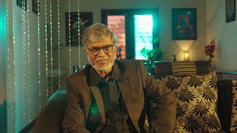 தனது உதவி இயக்குநரின் படத்தில் முதன்மை பாத்திரத்தில் நடிக்கும் இயக்குநர் எஸ்.ஏ.சந்திரசேகரன்!