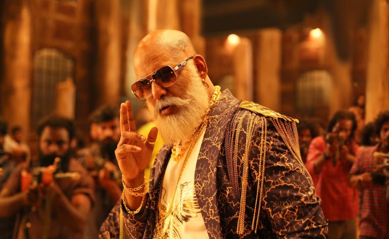 பிரதமர், முதலமைச்சரை தலையிட வைத்து சென்சாரில் அதிரடி மாற்றத்தை உருவாக்கிய நடிகர் விஷால்! திரையுலகினர் பாராட்டு.