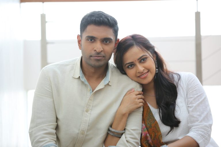 குடும்பத்துடன் கொண்டாடும் தீபாவளி விருந்தாக விக்ரம் பிரபுவின் ‘ரெய்டு.’ ரசிகர்களின் எதிர்பார்ப்பால் படக்குழு மகிழ்ச்சி!