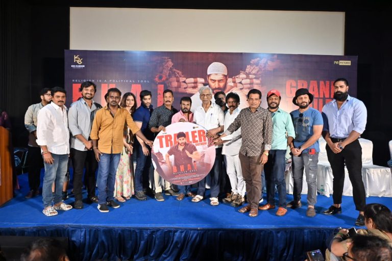 இந்த படத்தின் போஸ்டர் தலைவரின் ‘ஜக்குபாய்’ ஸ்டைலில் இருக்கிறது!  -‘பாய்’ பட விழாவில் நடிகர் ‘லொள்ளு சபா’ ஜீவா பேச்சு