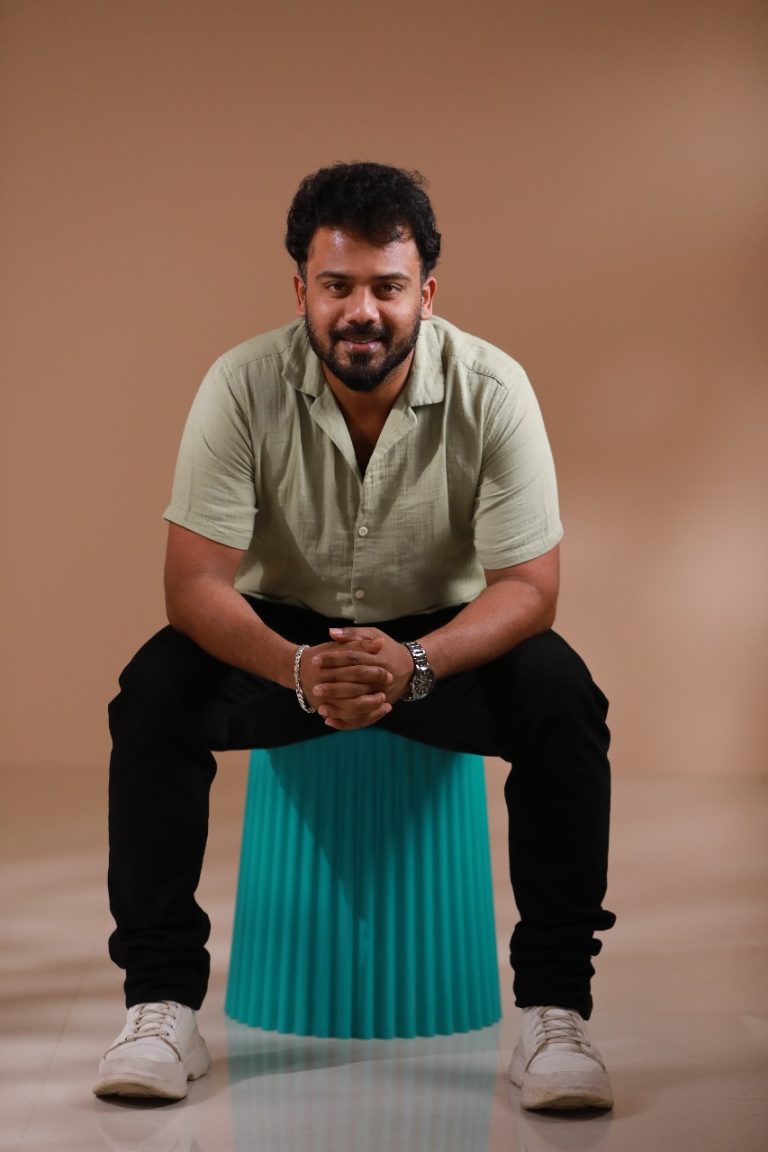 நான் இந்த படத்தை எந்தளவுக்கு ரசித்தேனோ, அதுபோல் பார்வையாளர்களும் ரசிப்பார்கள்! -‘ப்ளூ ஸ்டார்’ பட நாயகன் பிரித்வி பாண்டியராஜன் நம்பிக்கை