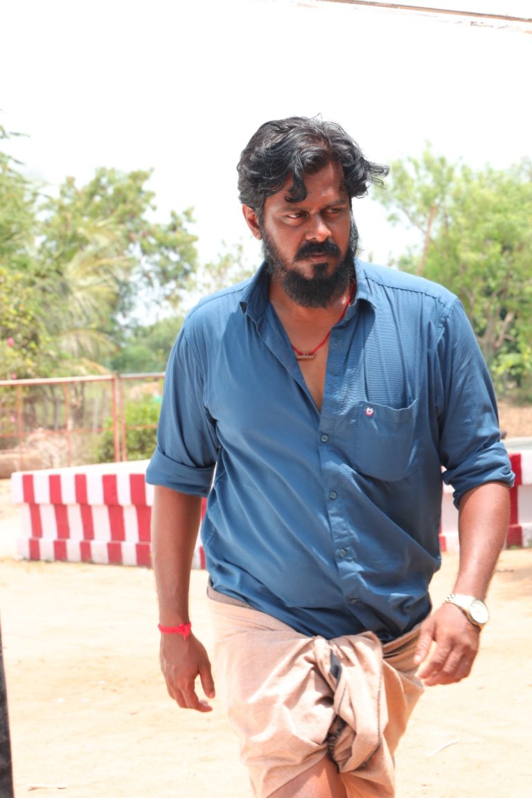 கடினமான பிரச்சனைகளை துணிச்சலாக கையாளும் படங்களின் வரிசையில் பாஸ்கல் வேதமுத்து இயக்கும் ‘வெப்பம் குளிர் மழை.’