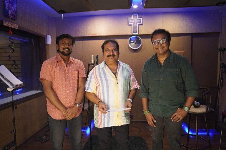 லெவன் படத்திற்காக டி.இமான் இசையில் முதன்முறையாக பாடிய மனோ!