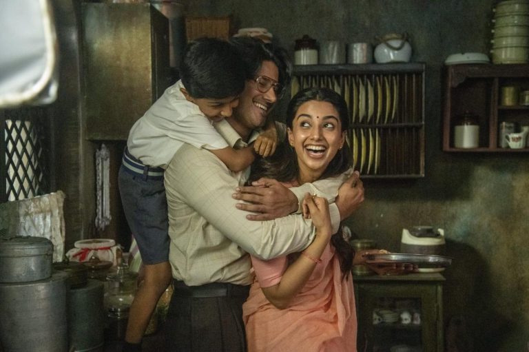 துல்கர் சல்மானின் லக்கி பாஸ்கரிலிருந்து ‘கொல்லாமல் கொல்லாதே கோவக்காரி…’ ஜீவி பிரகாஷின் இதமான இசையில் வெளியான ஃபர்ஸ்ட் சிங்கிள்!