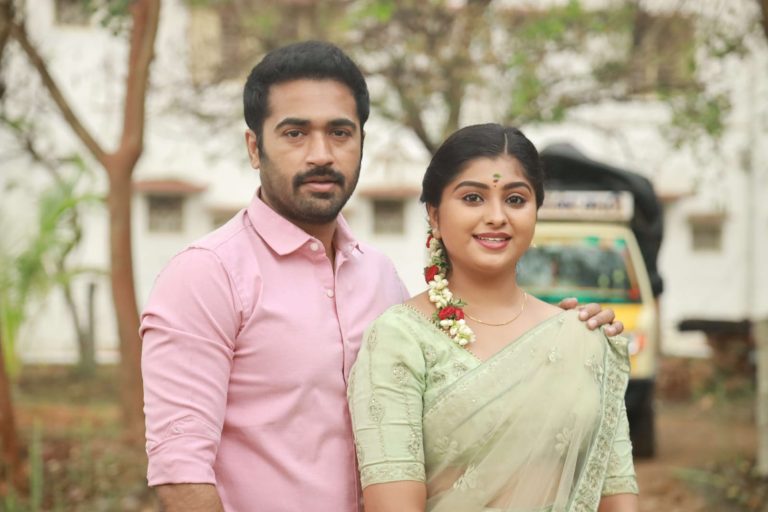 ‘ஒரு நொடி’ நாயகன் தமன் குமார், ‘லாந்தர்’ நாயகி ஸ்வேதா டோரதி நடித்த ‘பார்க்’ படத்தின் ஃபர்ஸ்ட் லுக்கை வெளியிட்டு படக்குழுவை வாழ்த்திய ஜீ.வி.பிரகாஷ்!