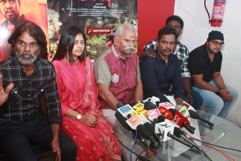  கல்லூரி வினோத் நடித்துள்ள ‘அப்பு’ திரைப்படம் நல்ல விசயங்களோடு உருவாகியிருப்பதால் மக்கள் நிச்சயம் பார்க்க வேண்டும்! -பத்திரிகையாளர் பயில்வான் ரங்கநாதன் 
