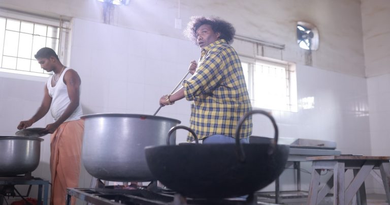 யோகிபாபு நடிக்கும் சன்னிதானம் (P.O) படத்தின் இறுதிக்கட்டப் பணிகள் விறுவிறுப்பு… அடுத்த வருட கோடை விடுமுறையில் படத்தை வெளியிட தயாராய்கும் படக்குழு!