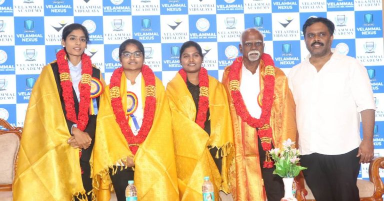 வேலம்மாள் நெக்ஸஸின் பாராட்டோடு ரூ 50 லட்சம் பரிசு பெற்று பெற்று உற்சாகமான கேரம் சாம்பியன்கள்!
