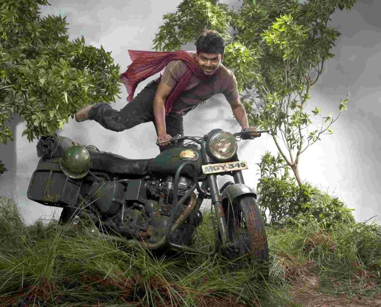 ரீ ரீலிஸில் பழைய மாயாஜாலத்தை மீண்டும் உருவாக்கிய தளபதி விஜய்யின் சச்சின்! 