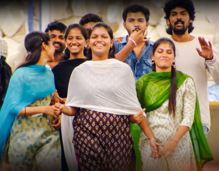 திருப்பூர் குருவி சினிமா விமர்சனம்