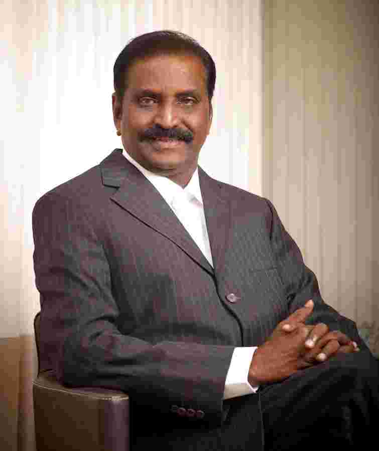 திருக்குறள் உரைக்கு ‘வள்ளுவர் மறை’ என்ற தலைப்பை அறிவித்த கவிஞர் வைரமுத்து!