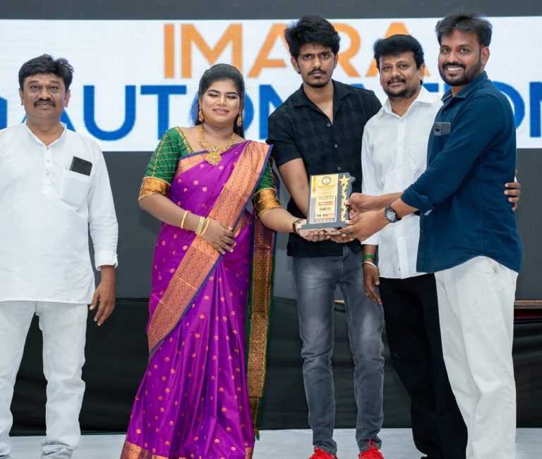 ஆண்டவன் திரைப்பட கதாநாயகன் மகேஸ்வரனுக்கு சிறந்த அறிமுக கதாநாயகன் விருது: கே.பி.ஓய் பாலா, அறந்தாங்கி நிஷா பங்கேற்ற மதுரை நட்சத்திர சங்கமம் நிகழ்ச்சியில் வழங்கப்பட்டது!