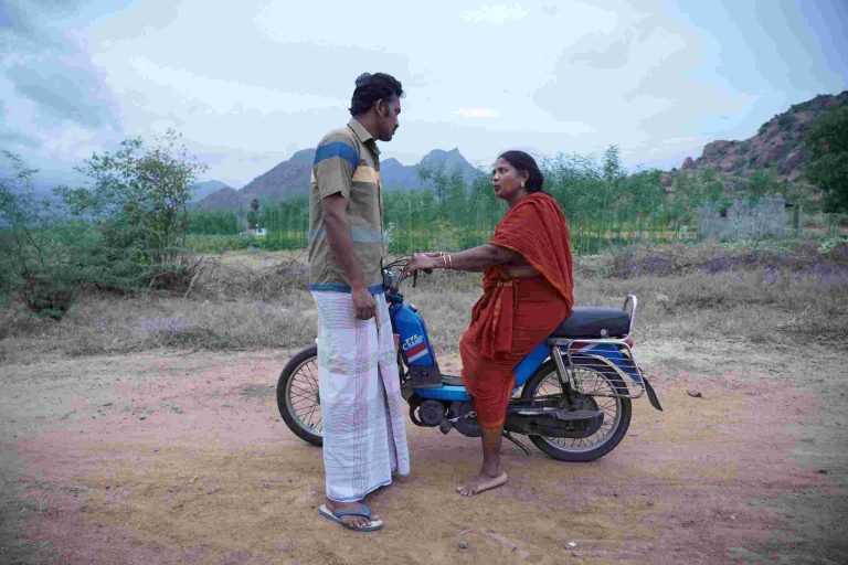 மௌனத்திற்கும், பெருமைக்கும், இதயத்துடிப்புக்கும் முழுமையாக சரணடைய வேண்டும்; கதாபாத்திரமாக மாறுவதற்கு பயமின்றி நேர்மையாக இருக்க வேண்டும்! -நடிகை கீதா கைலாசம் சொல்லும் அங்கம்மாள் பட அனுபவம்