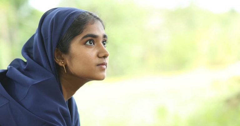 ‘ஹபீபி’ திரைப்படத்தில் உணர்வுப்பூர்வமான நடிப்பை கொடுத்துள்ள நடிகை மாளவிகா மனோஜ்!